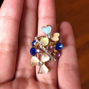 Royal glue colorful golden ring with diamonds